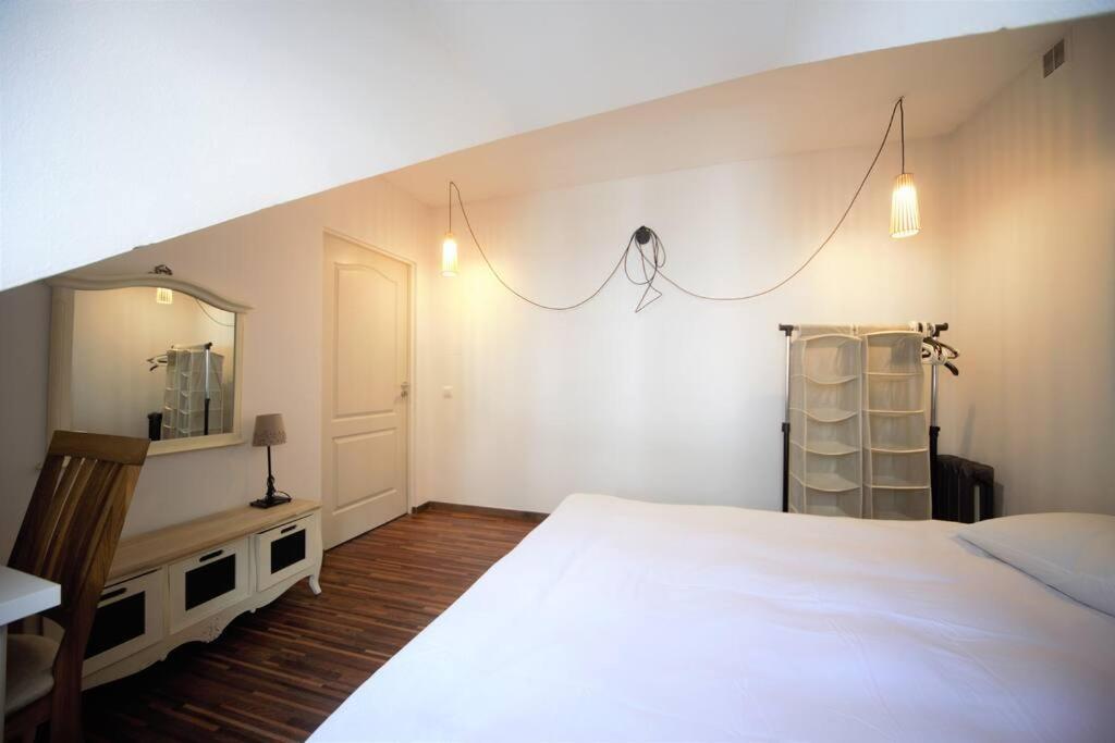 3 Bedroom / Compact Old Town