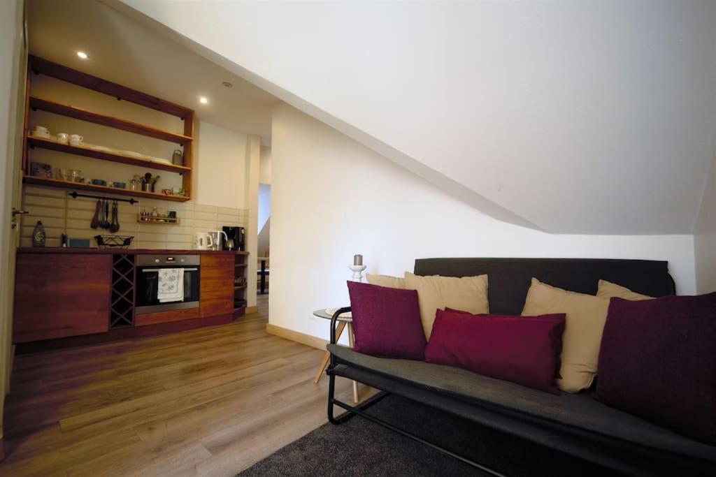 Lejlighed 3 Bedroom / Compact Old Town