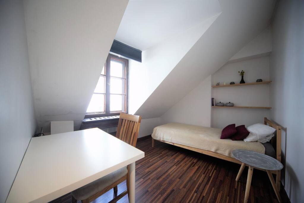 3 Bedroom / Compact Old Town Riga